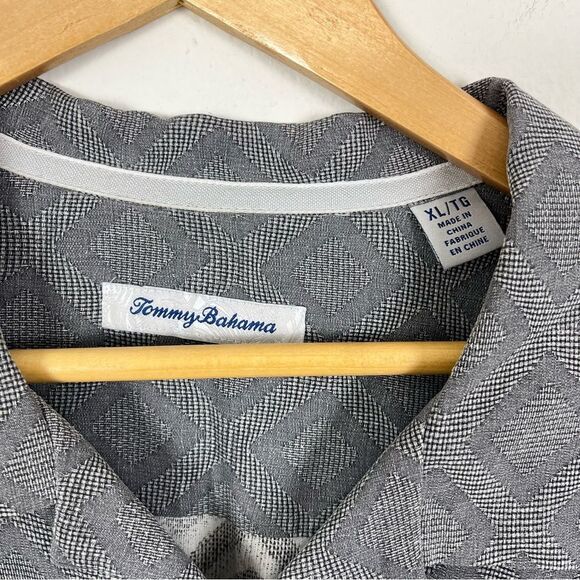 Tommy Bahama Gray Diamond Button Down Shirt- 100% Silk- Size XLarge - Picture 2 of 4